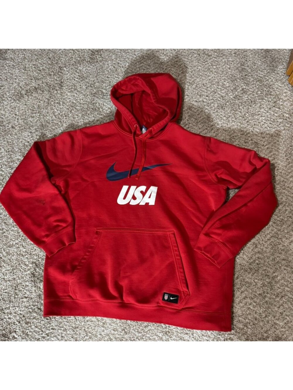 Nike USA Soccer Hoodie Mens L Red USMNT Swoosh Pullover Fleece 891720-657